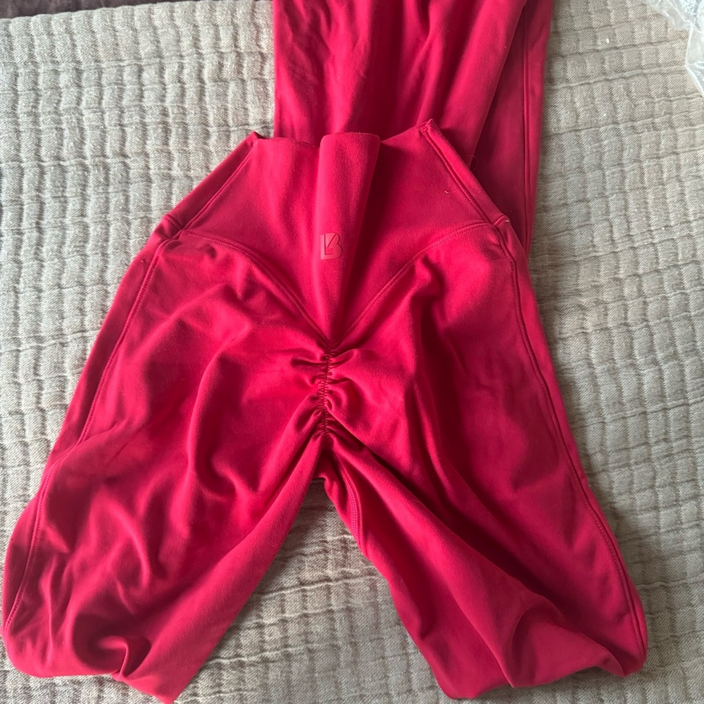 Lipstick Scrunch Flares - SHORT